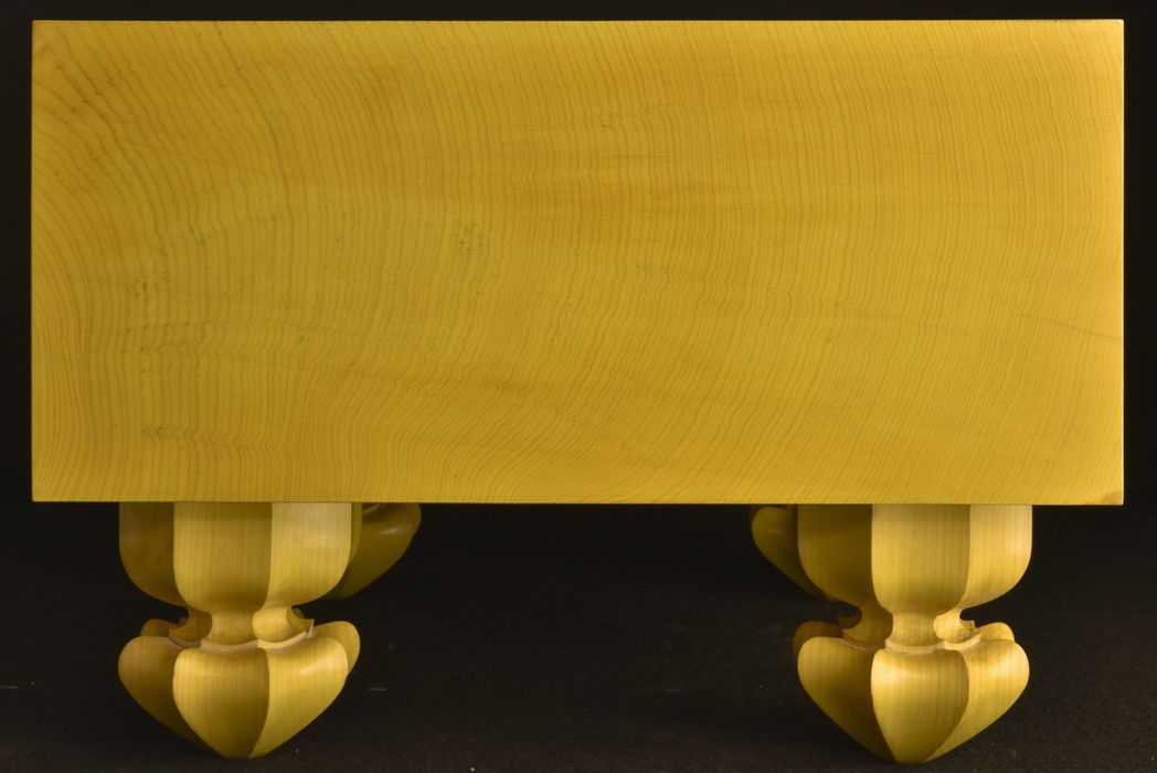 榧六寸碁盤 碁盤 本榧(日本産) 6寸2分天地柾 本蛤碁石40号雪印 本榧(日本・日向産