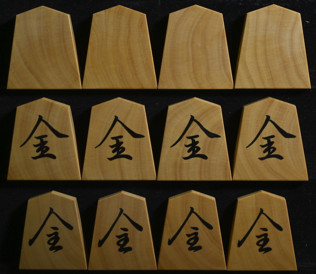 希少 銀製 楊枝入 菊紋 金工師 彫刻 29g 希少 銀製 楊枝入 菊紋 金工師