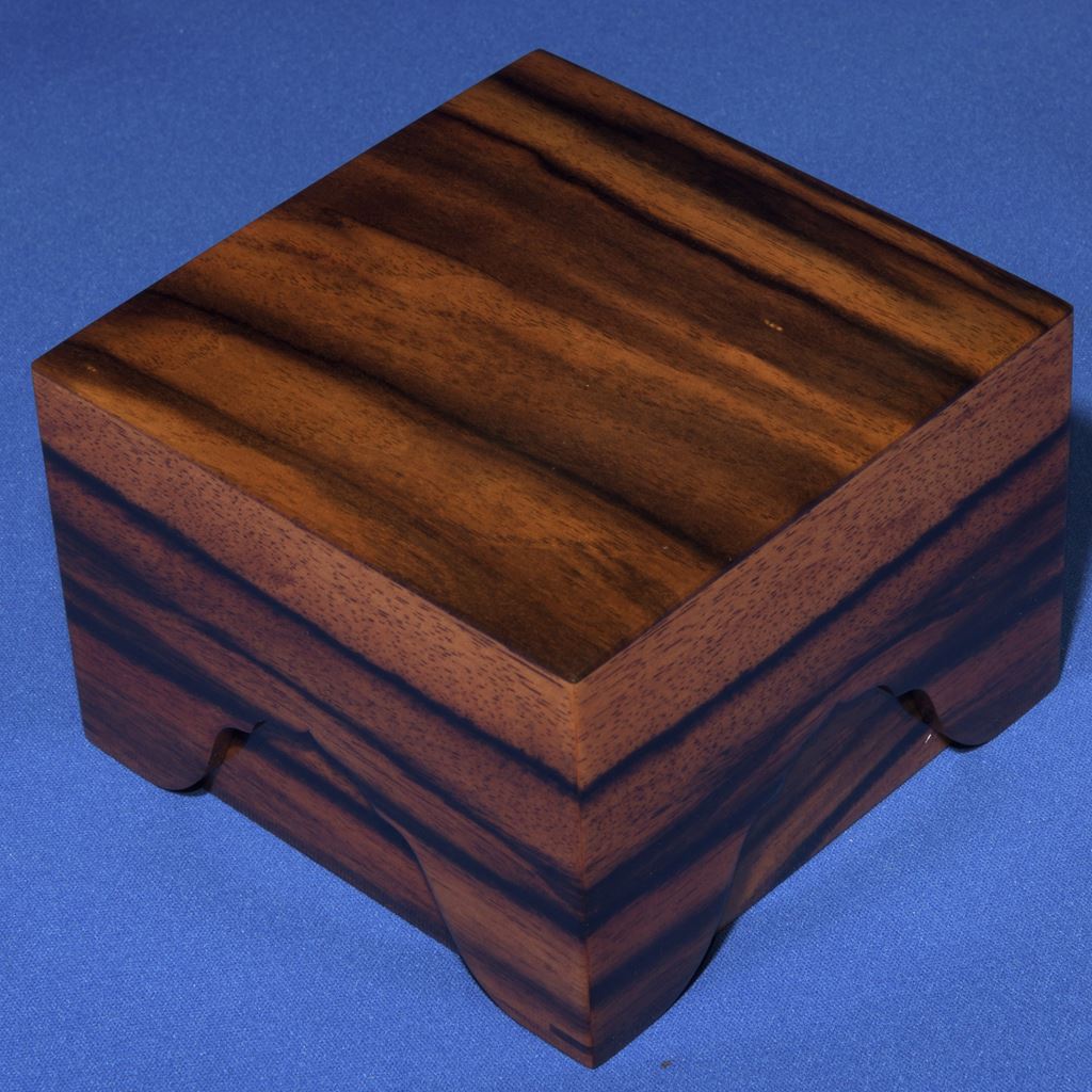 駒箱　本桑　摺漆　吉田宏介作