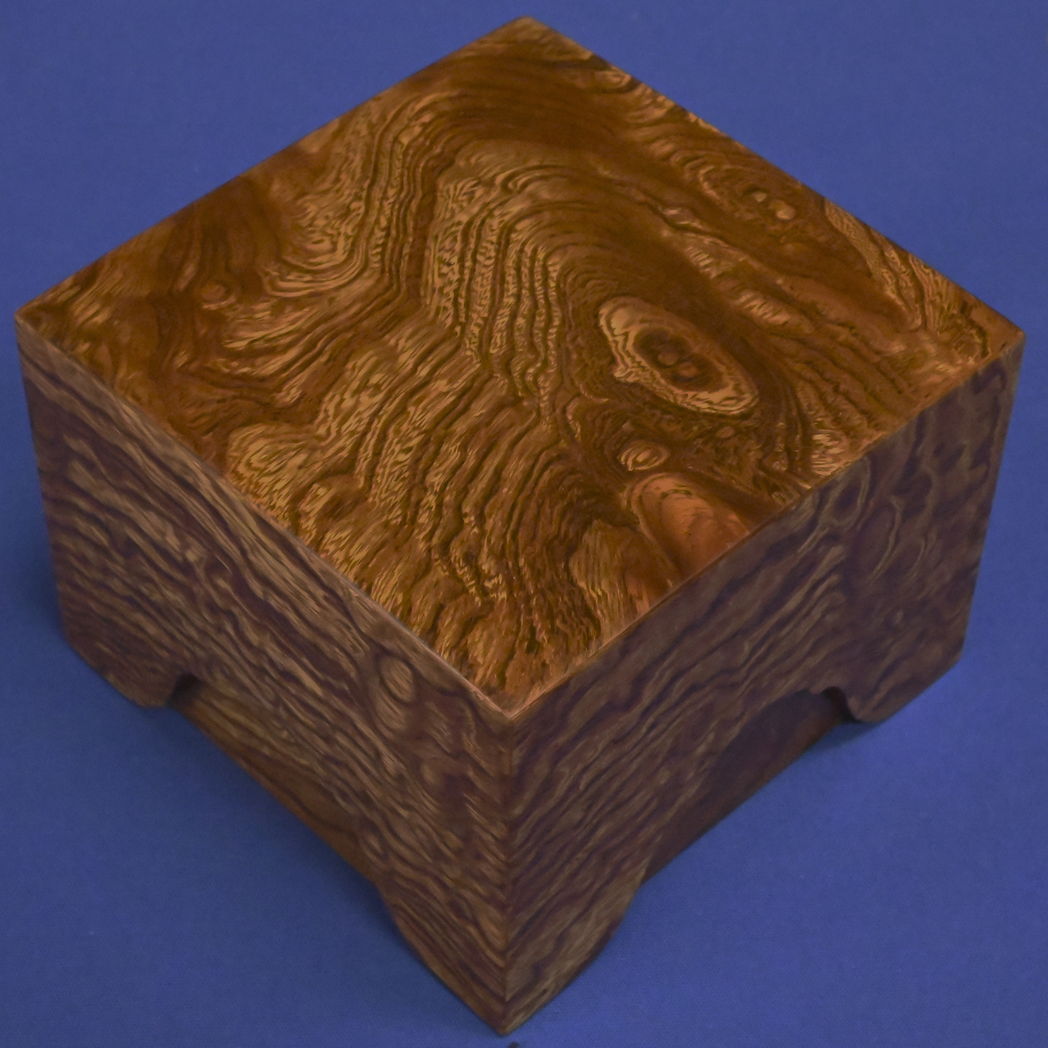 駒箱　欅杢　摺漆　吉田宏介作