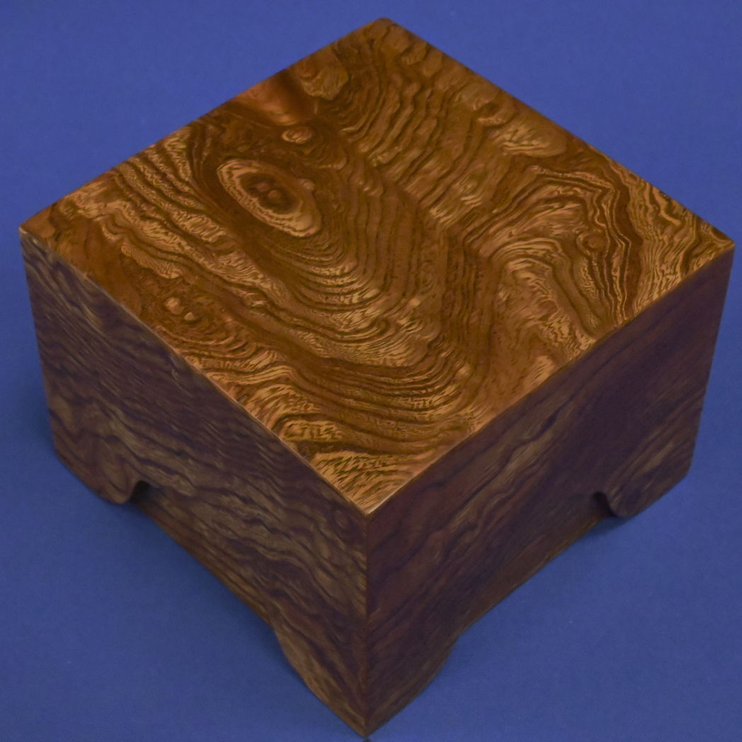 駒箱　欅杢　摺漆　吉田宏介作