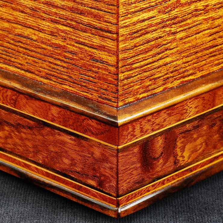 重箱　会津塗　漆器　4段重　天然木　本漆　朱赤　黒　漆工芸　吉田乙郎　モダン柄 重箱 会津塗 漆器 4段重 天然木 本漆 朱赤 黒 漆工芸