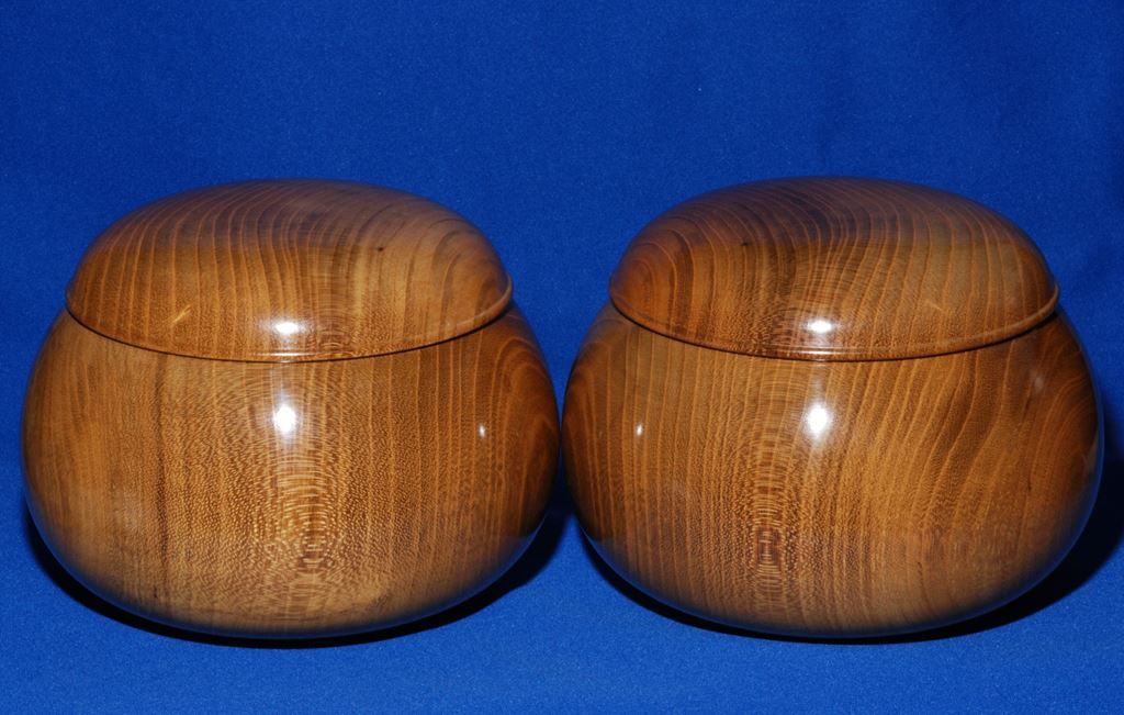 16世紀三島高麗白泥象嵌鉢　木箱付　幅約17.5㎝東Y7-0609⭐︎2Fトニサニ 16世紀三島高麗白泥象嵌鉢 木箱付 幅約17.5㎝東