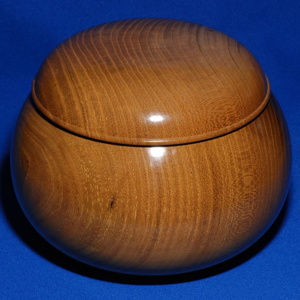 16世紀三島高麗白泥象嵌鉢　木箱付　幅約17.5㎝東Y7-0609⭐︎2Fトニサニ 拍賣筆記vol.112 繭山龍泉堂：唐代銀鎏金鏨寶相花紋小蓋盒